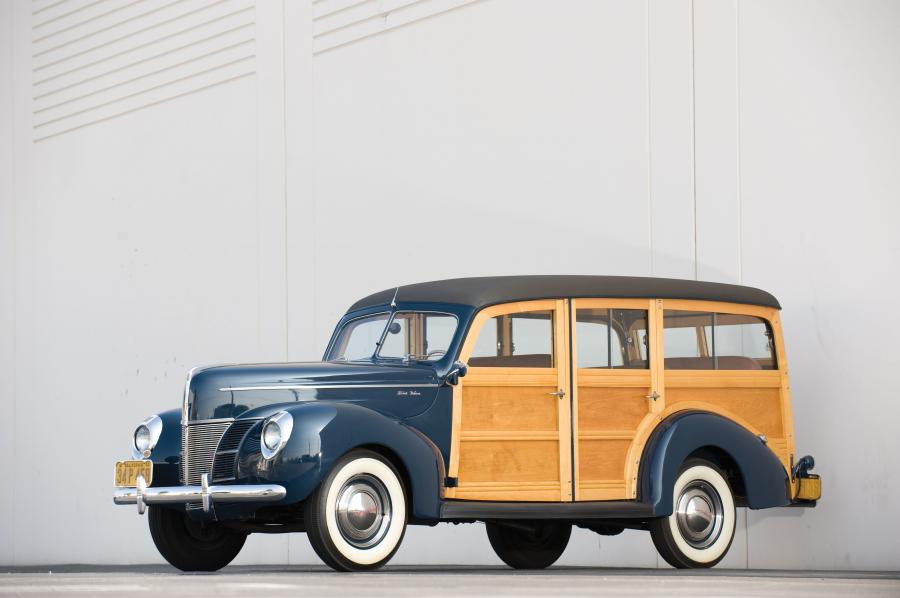  Ford DeLuxe Station Wagon 1940 года  (фото 36 из 36)